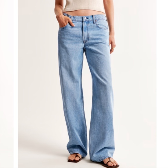 Abercrombie & Fitch Low Rise Ultra Loose Jean Drapey Rigid - Picture 2 of 6